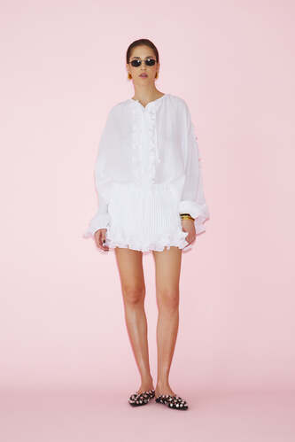 Cotton White Pleated Shorts - PNK Casual