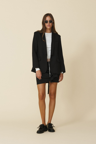 Black Blazer With Backless - FW25 - PNK Casual