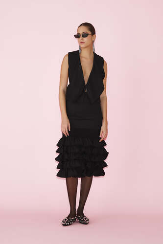 Black Vest With Steering Wheel - PNK Casual