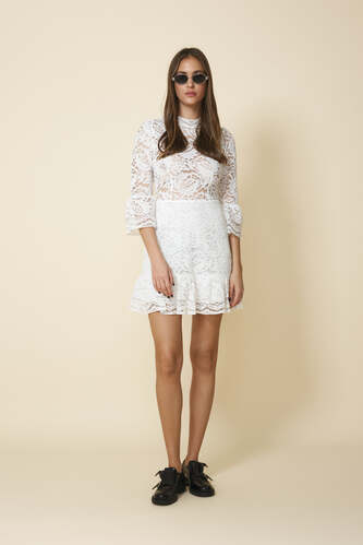 White Mini Lace Dress With Three-Guarter Flared Sleeves - PNK Casual